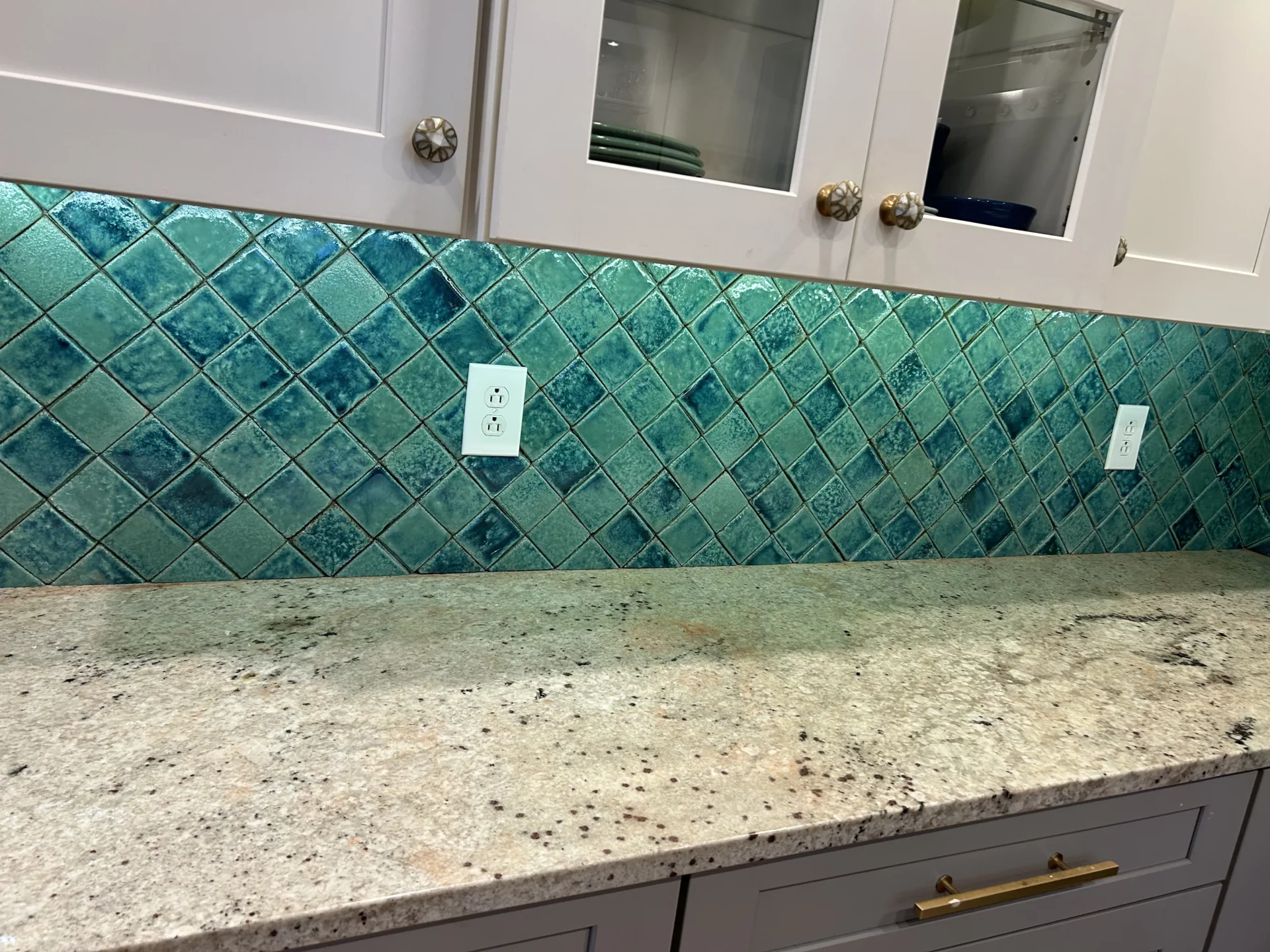 Elite Floors KY kitchen tile installation remodel update cabinets