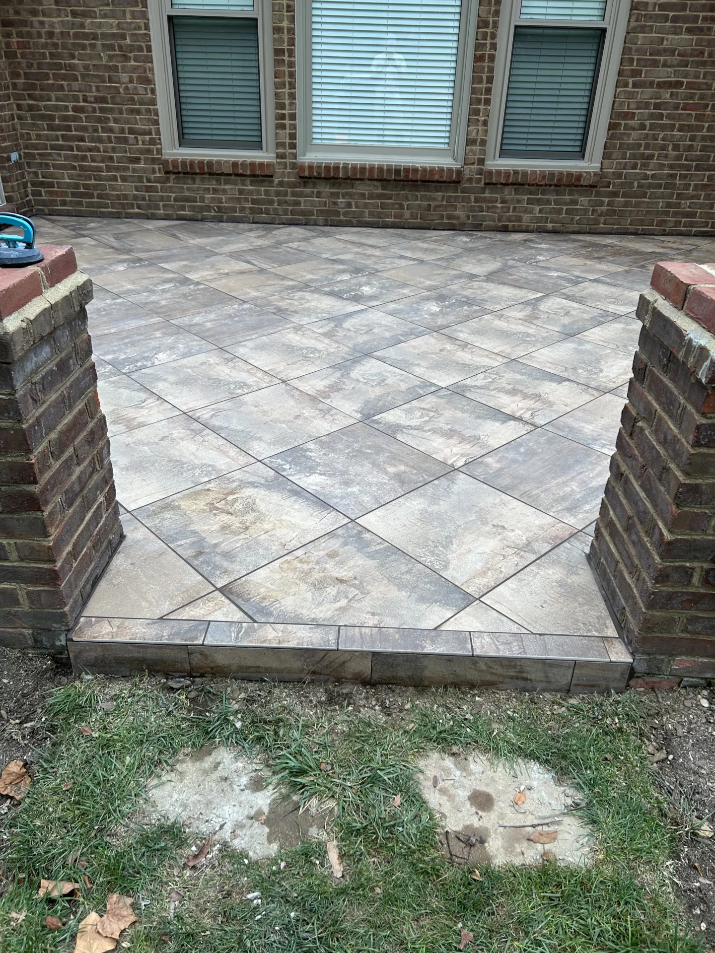 Elite Floors KY outdoor exterior tile installation remodel update