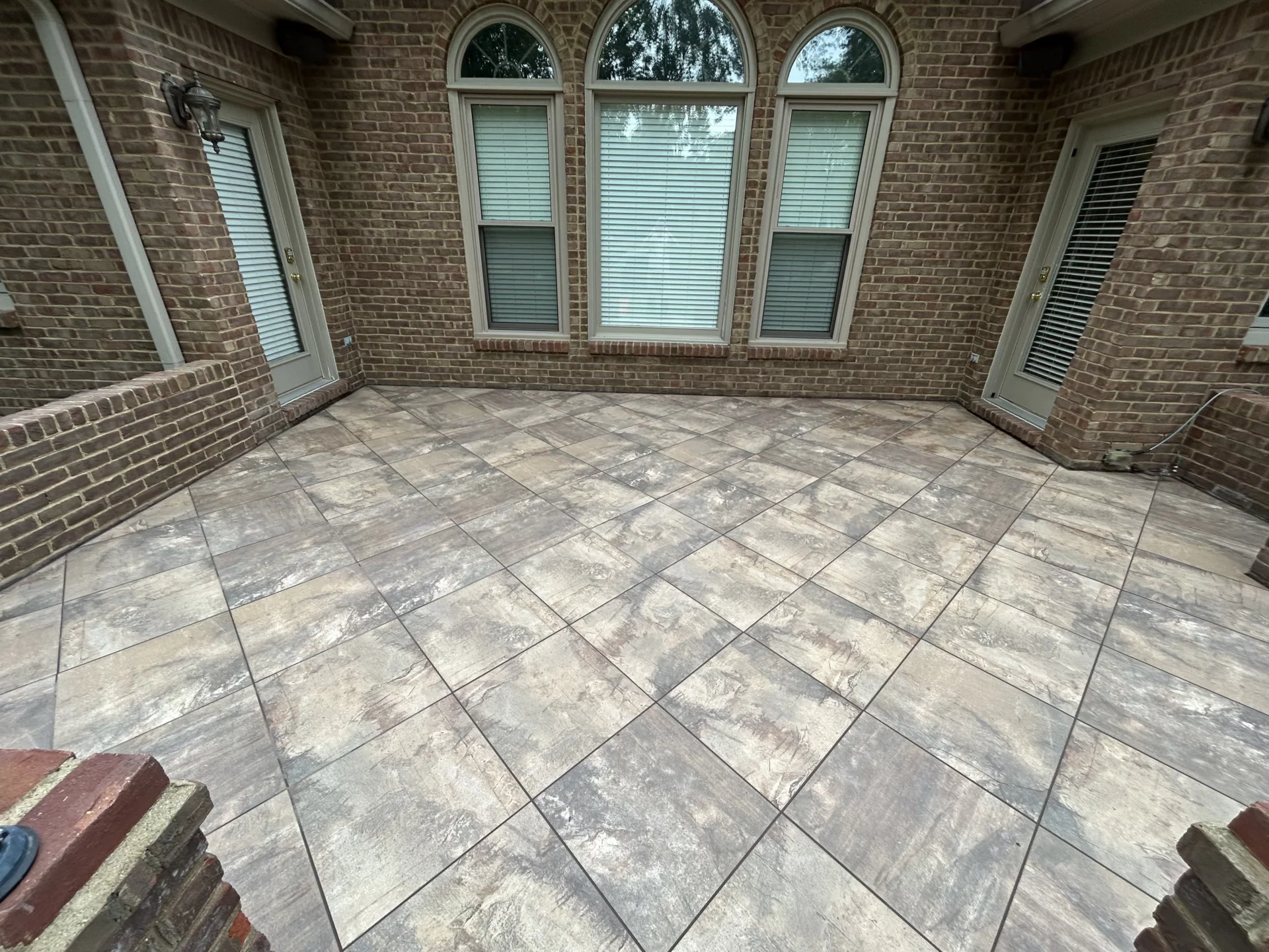 Elite Floors KY outdoor exterior tile installation remodel update