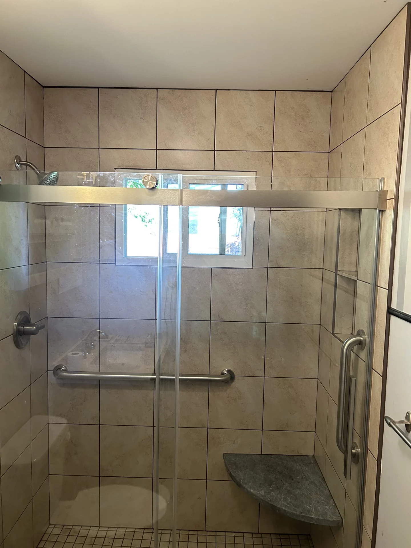 Elite Floors KY shower tile installation remodel update