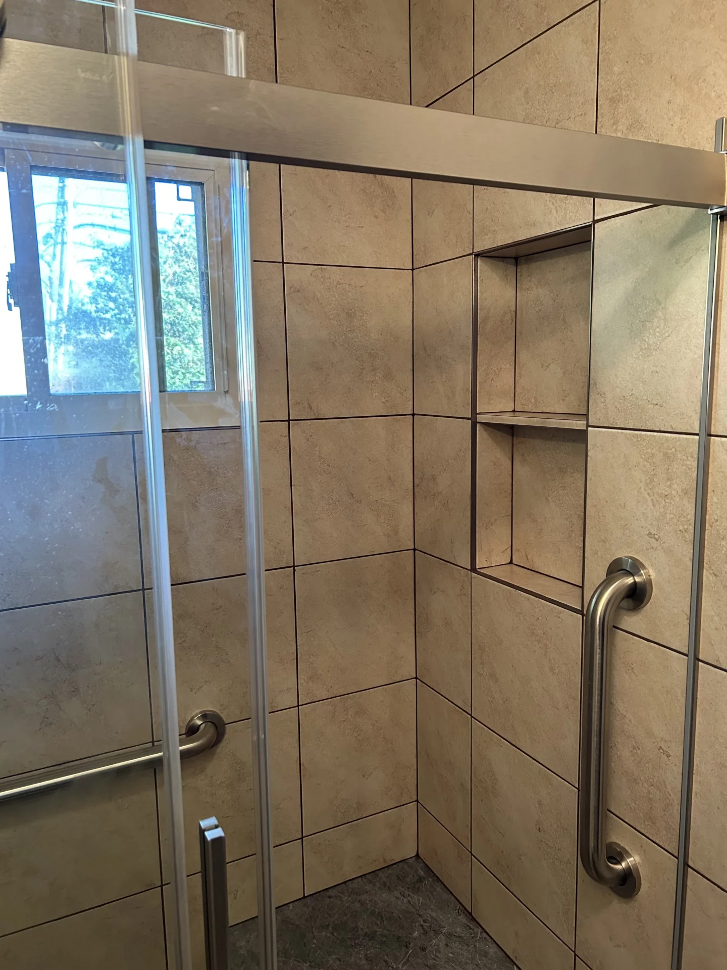 Elite Floors KY shower tile installation remodel update