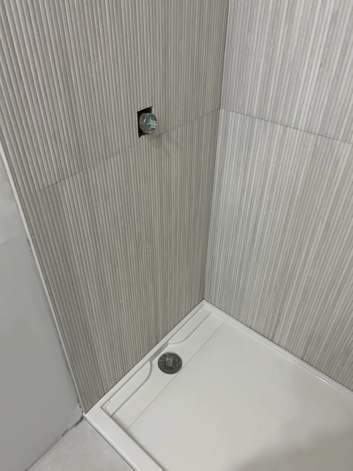 Elite Floors KY shower tile installation remodel update